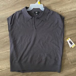 NWT DKNY Sleeveless collared sweater